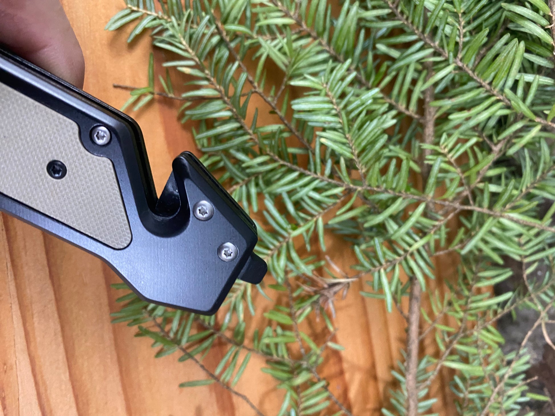 440 steel rescue emergency knife