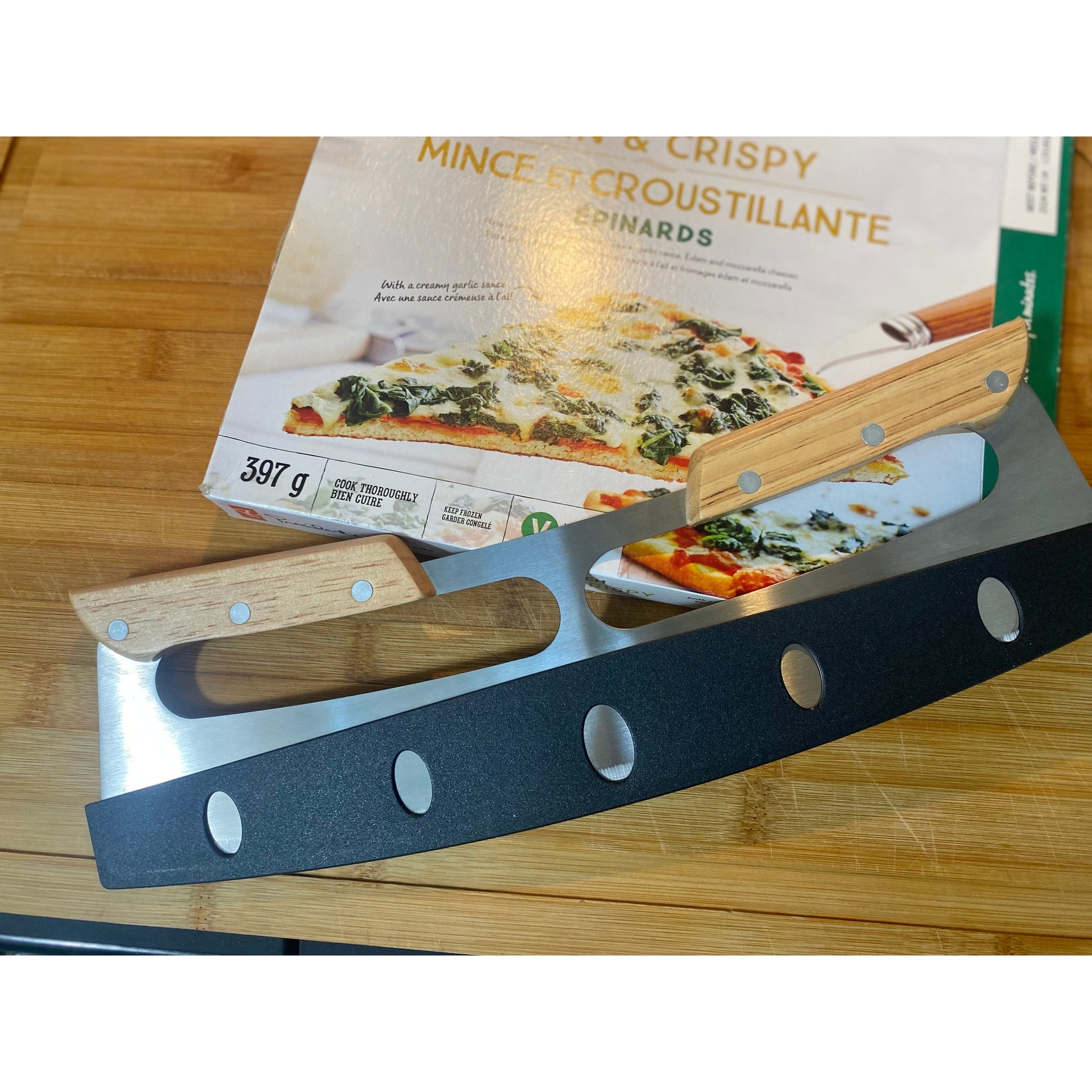 MastersEdge Pizza Cutter Crowe Knives Kitchen & Dining Comfortable, Quality blade, Strong