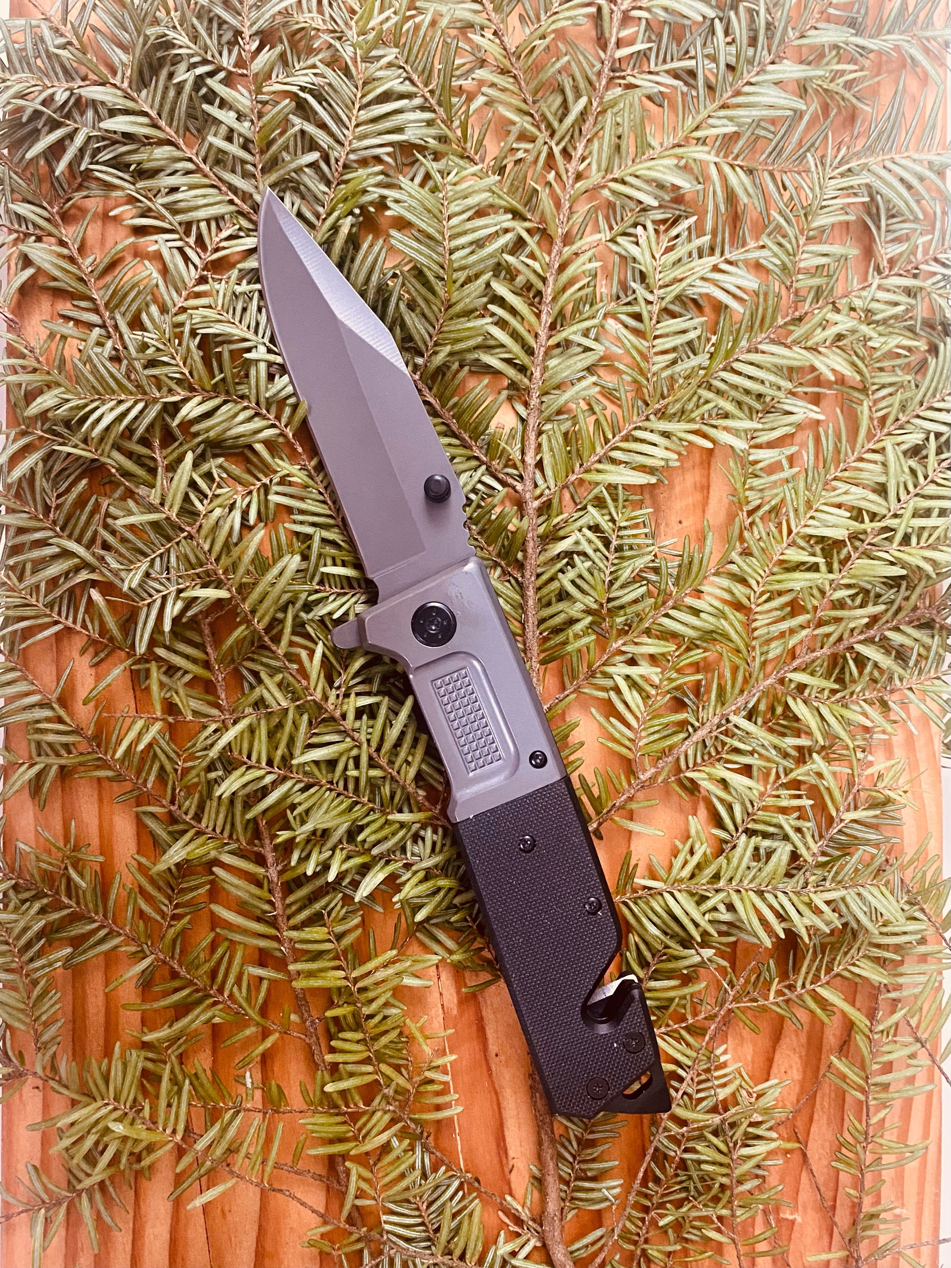 440 steel rescue emergency knife