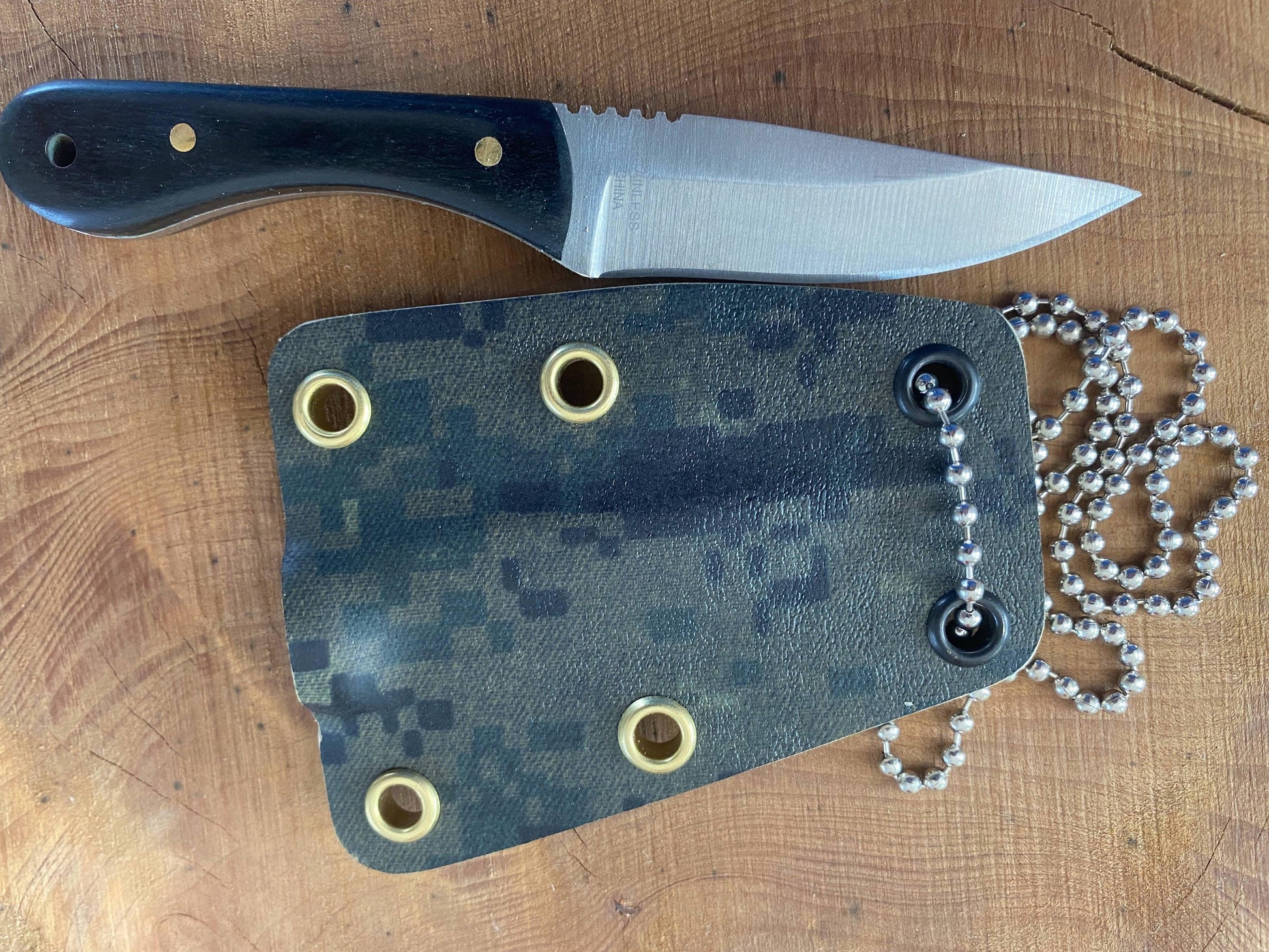 Regular blade Camp Knife - Crowes Knives