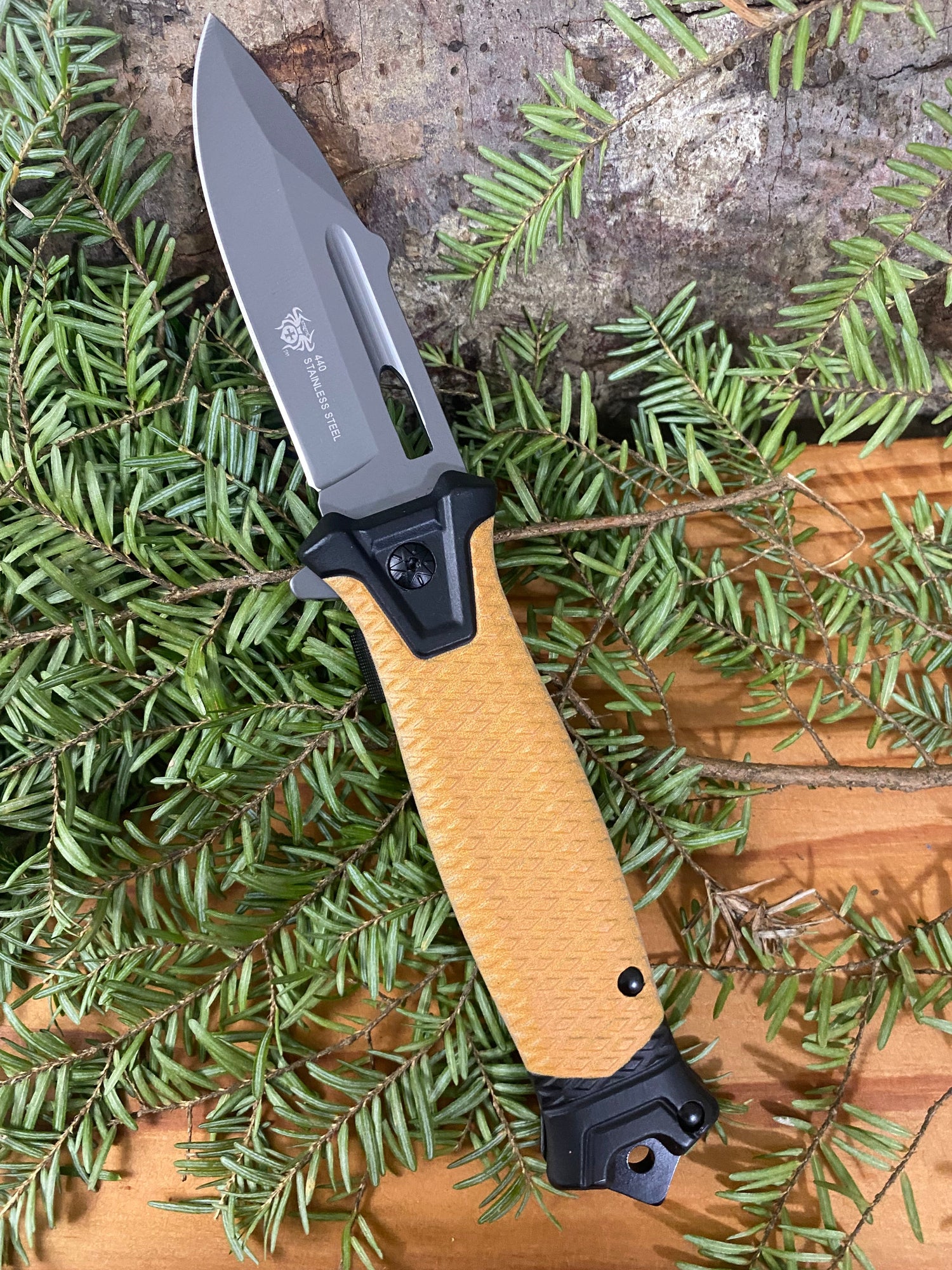 Folding Knives