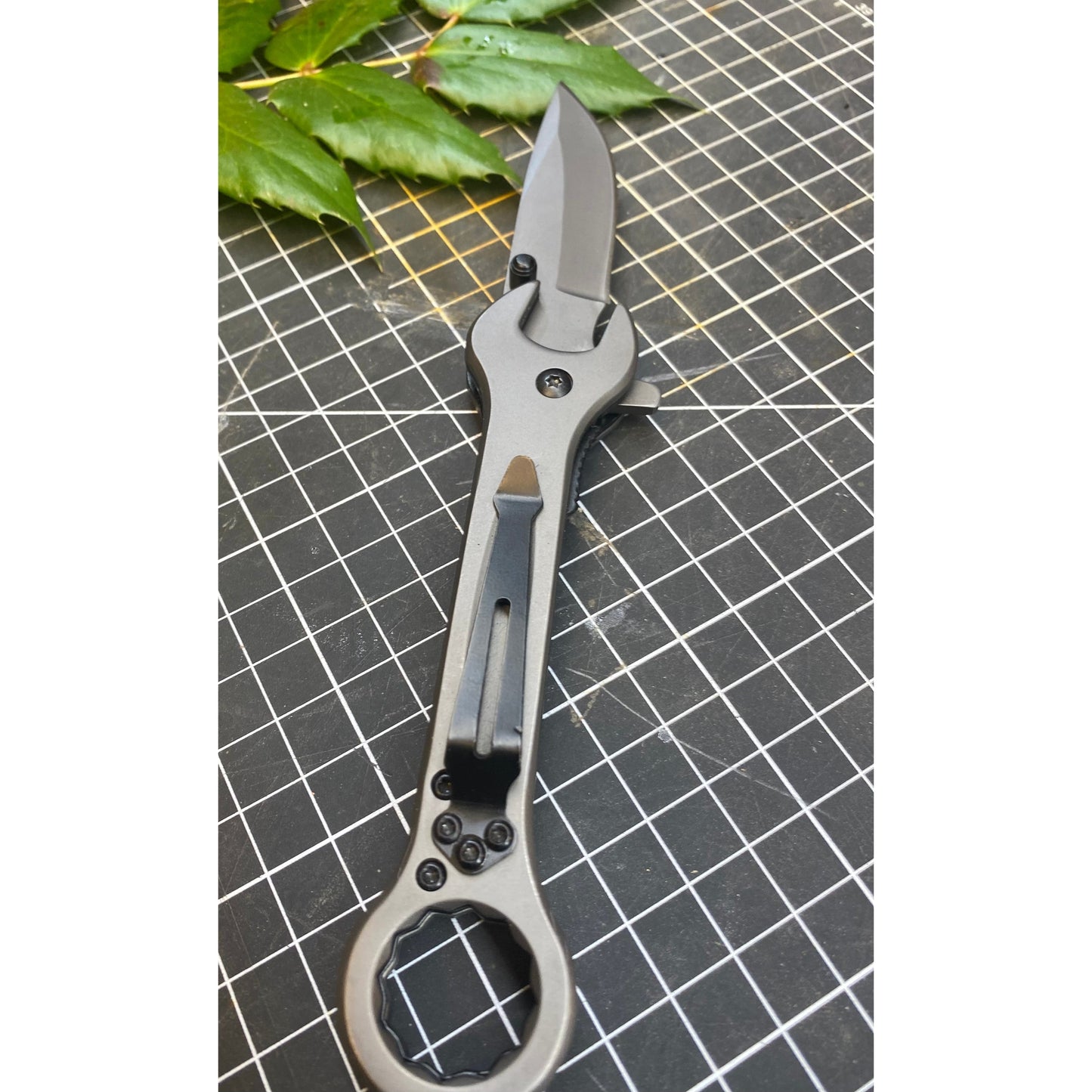 Clip Point Folder Mechanics special Crowe Knives Folding Knife camp knife, Quality blade, quality knife, quality knives, Strong