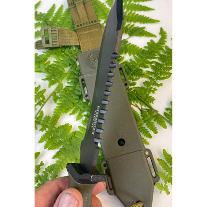 Defender Extreme Crowes Knives Camping & Hiking camp knife, camping, Comfortable, Quality blade, Strong, Survival