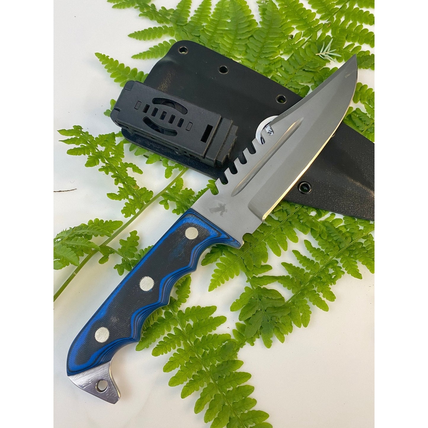 Ridge Back Defender Crowes Knives Camping & Hiking 440C steel, camp knife, Comfortable, hunting knife, quality knife, Strong, Survival